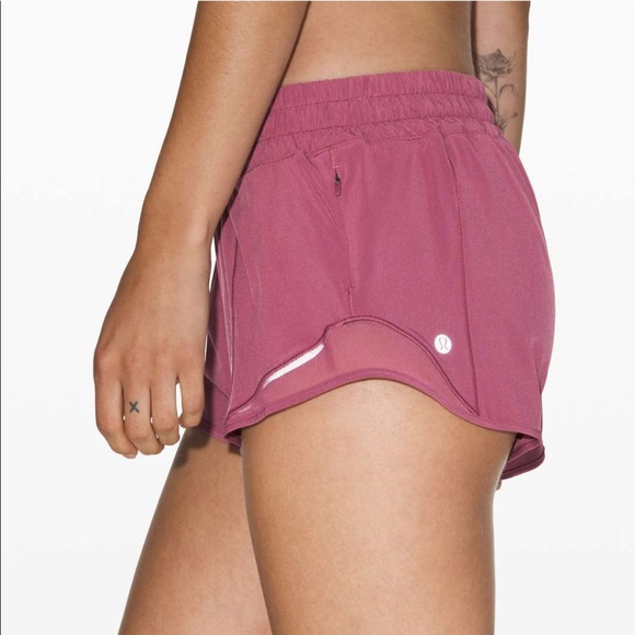 Lululemon Hotty Hot Short II *2.5" - Plumful - Picture 3 of 8